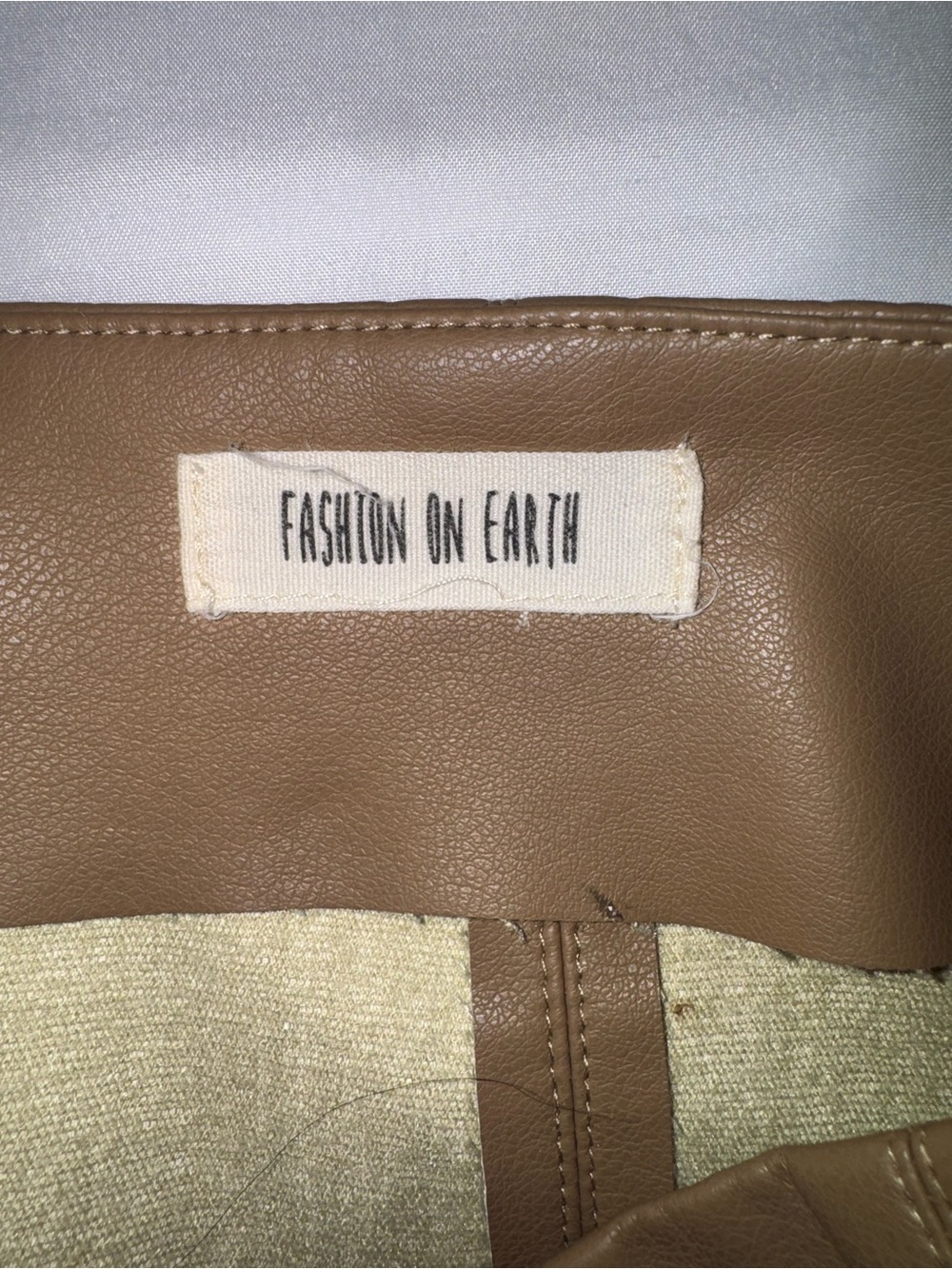 Fashion on Earth Camel Faux Leather Mini Skirt Size Large - Picture 3 of 3